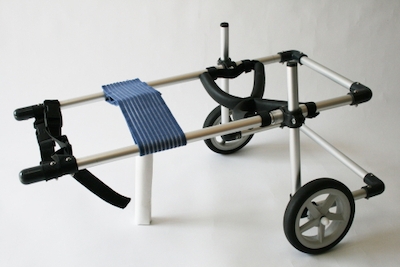 犬用2輪歩行器-犬用歩行器車いすオーダーメイド製作・販売 わんワーク歩行器
